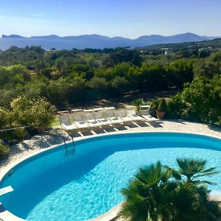 Villa Malaya Con 2 Piscine Per 18 Persone