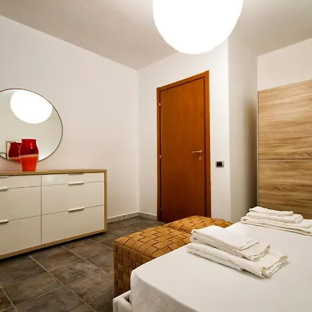 Malaya Con 2 Piscine Per 18 Persone Villa Alghero