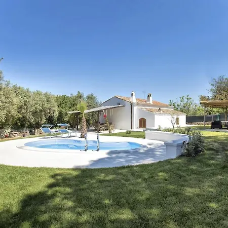 Malaya Con 2 Piscine Per 18 Persone Villa *
