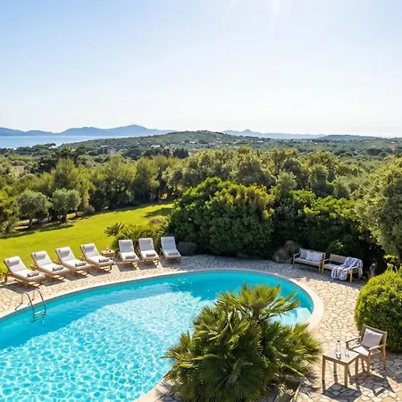 Malaya Con 2 Piscine Per 18 Persone * Alghero