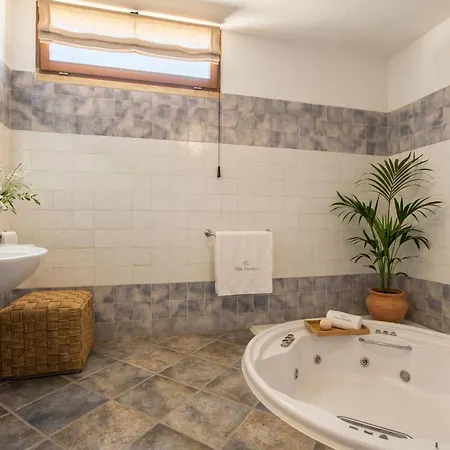 Vila Malaya Con 2 Piscine Per 18 Persone *