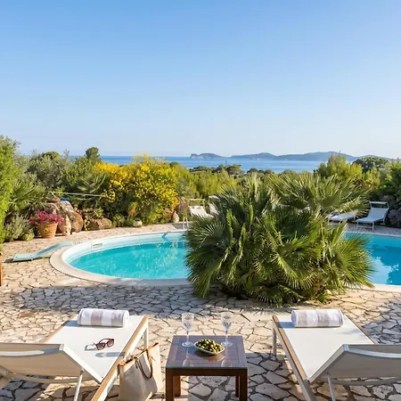 Malaya Con 2 Piscine Per 18 Persone * Alghero
